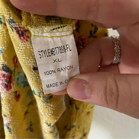 PaperMoon Off Shoulder Ditsy Floral Yellow XL Cottagecore Prairie Boho Top - Picture 5 of 8